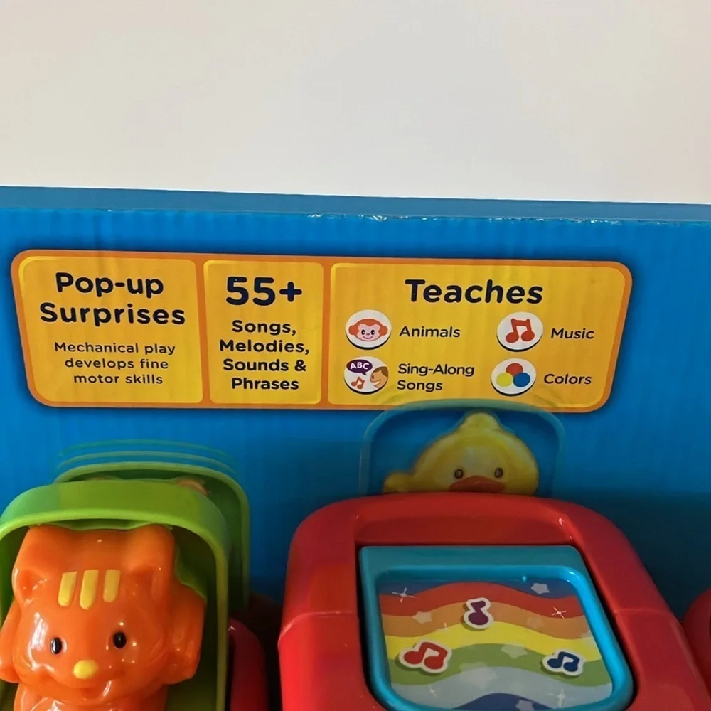 V-Tech Roll & Surprise Animal Pop-Up Surprise Teaches 6-36 months. New in Pkg